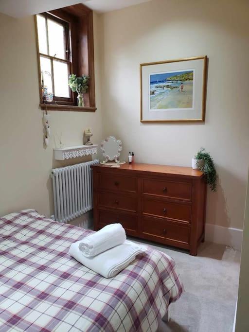 3 Bedroom 3 Bathroom Ground Floor Condo With Veranda Reigate Εξωτερικό φωτογραφία