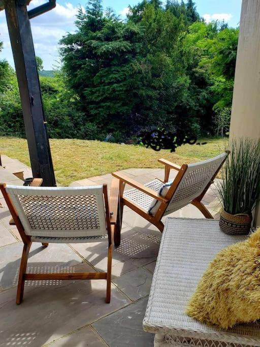 3 Bedroom 3 Bathroom Ground Floor Condo With Veranda Reigate Εξωτερικό φωτογραφία